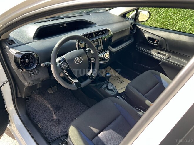 Toyota Aqua 2019, 92,000 km - 1.5 l - Bakı