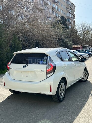 Toyota Aqua 2019, 92,000 km - 1.5 l - Bakı
