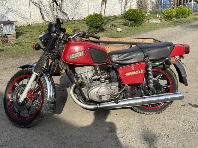 IJ Planeta 5 1992, 600,000 km - 0.4 l - Zaqatala