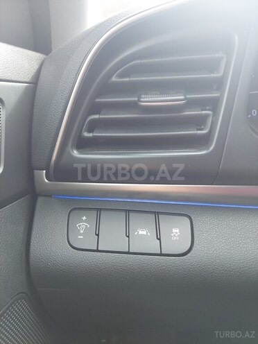 Hyundai Elantra 2019, 73,530 km - 2.0 l - Bakı