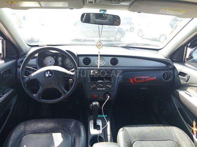 Mitsubishi Outlander 2002, 352,700 km - 2.4 l - Sumqayıt