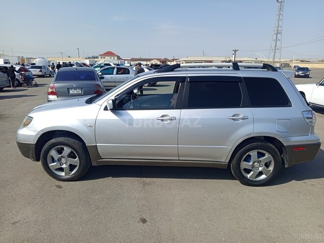 Mitsubishi Outlander 2002, 352,700 km - 2.4 l - Sumqayıt