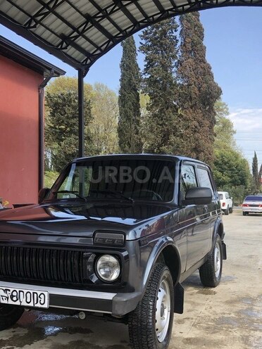 LADA (VAZ) Niva 2018, 70,000 km - 1.7 l - Astara