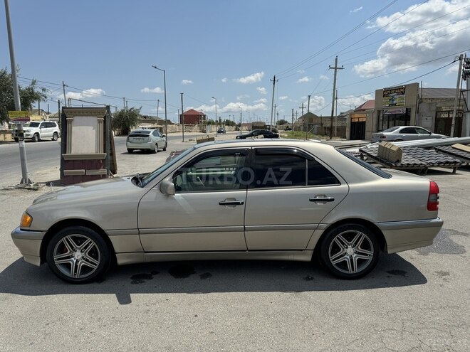 Mercedes C 230 1998, 360,000 km - 2.3 l - Astara