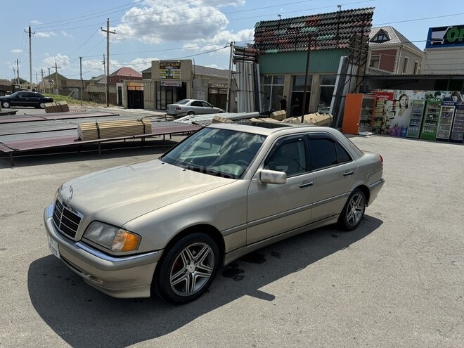 Mercedes C 230 1998, 360,000 km - 2.3 l - Astara