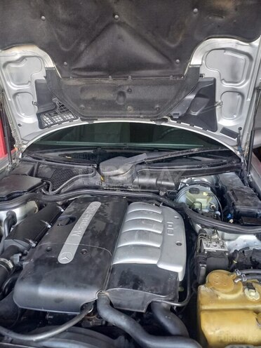 Mercedes E 270 2000, 456,000 km - 2.7 l - Bakı