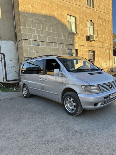 Mercedes Vito 2002, 450,000 km - 2.2 l - Bakı