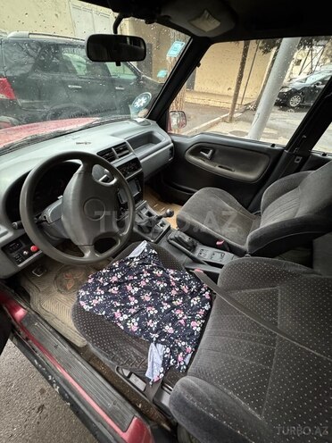 Suzuki  1995, 256,979 km - 2.0 л - Bakı