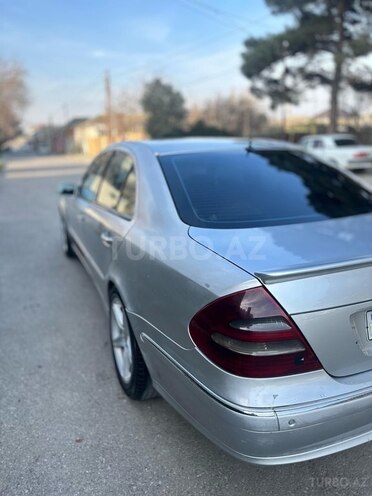 Mercedes E 220 d 2002, 330,000 km - 2.2 l - Bakı
