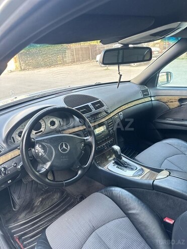 Mercedes E 220 d 2002, 330,000 km - 2.2 l - Bakı