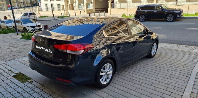 Kia K3 2015, 142,000 km - 1.6 l - Bakı