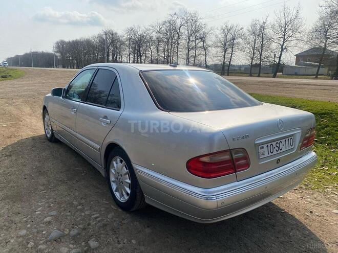 Mercedes E 240 2000, 250,000 km - 2.4 l - Masallı
