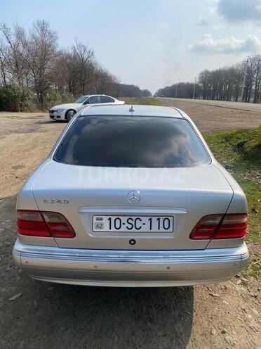 Mercedes E 240 2000, 250,000 km - 2.4 l - Masallı