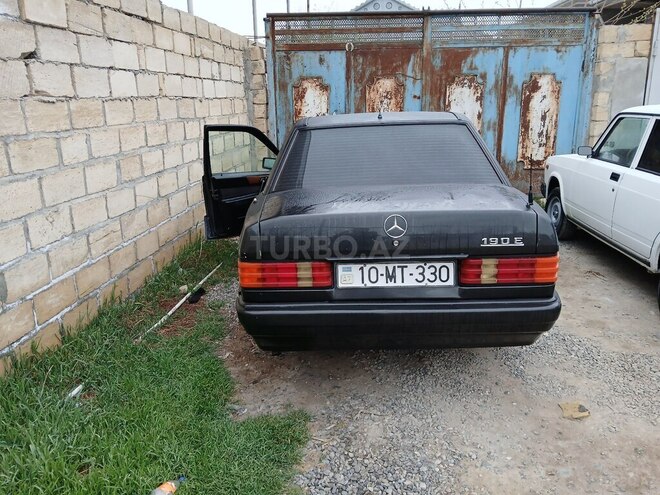 Mercedes 190 1990, 360,000 km - 2.0 l - Beyləqan
