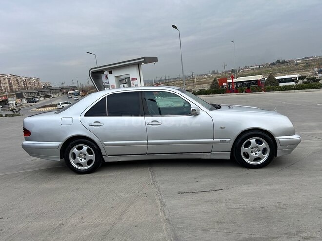 Mercedes E 220 d 1999, 378,000 km - 2.2 л - Bakı