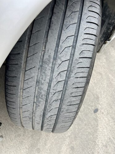 Mercedes E 220 d 1999, 378,000 km - 2.2 л - Bakı