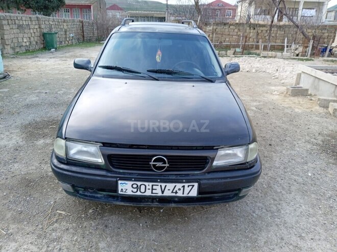 Opel Astra 1995, 236,000 km - 1.6 l - Bakı