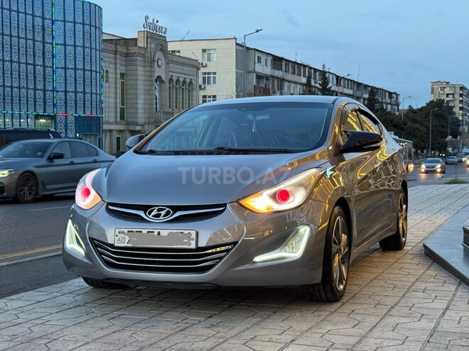 Hyundai Elantra 2015, 119,000 km - 1.8 л - Bakı