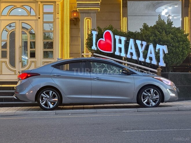 Hyundai Elantra 2015, 119,000 km - 1.8 л - Bakı