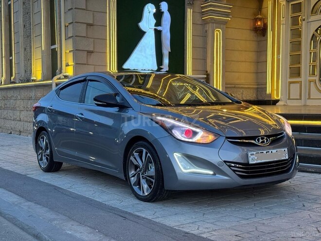 Hyundai Elantra 2015, 119,000 km - 1.8 л - Bakı