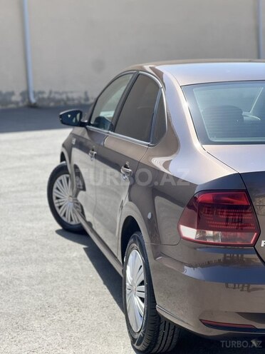 Volkswagen Polo 2019, 102,000 km - 1.6 l - Bakı