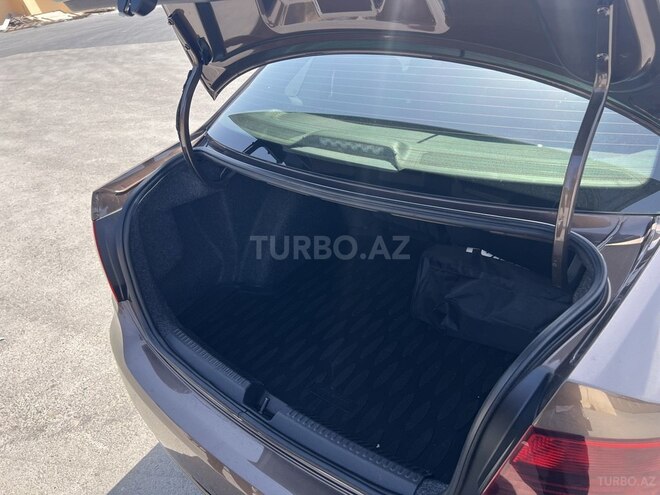 Volkswagen Polo 2019, 102,000 km - 1.6 l - Bakı