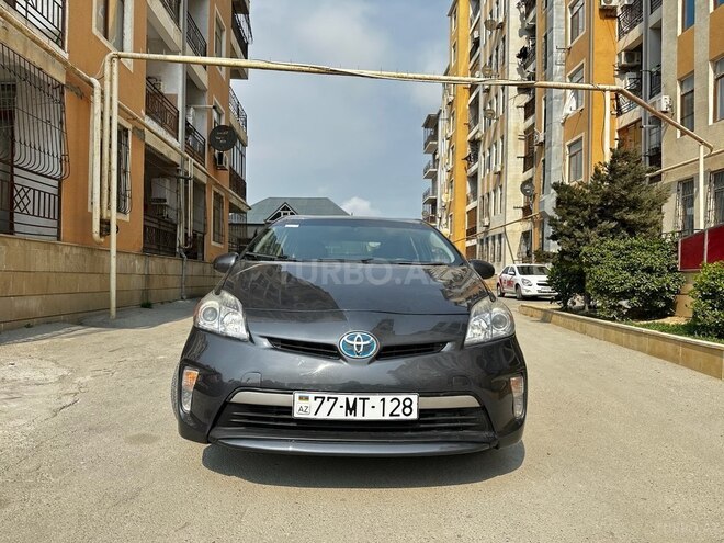 Toyota Prius 2014, 176,610 km - 1.8 l - Bakı