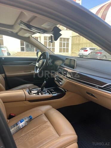 BMW 740 2019, 92,550 km - 3.0 l - Bakı