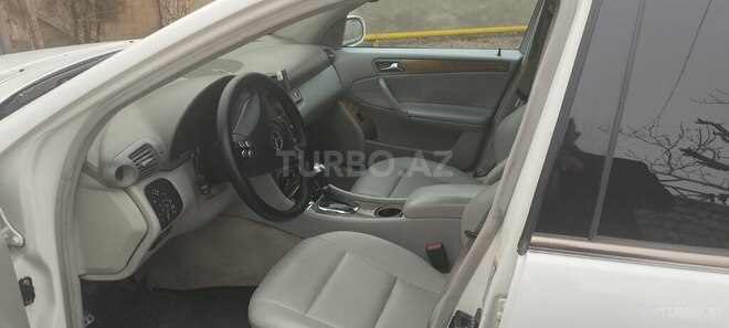 Mercedes C 250 2007, 367,888 km - 2.5 l - Naxçıvan