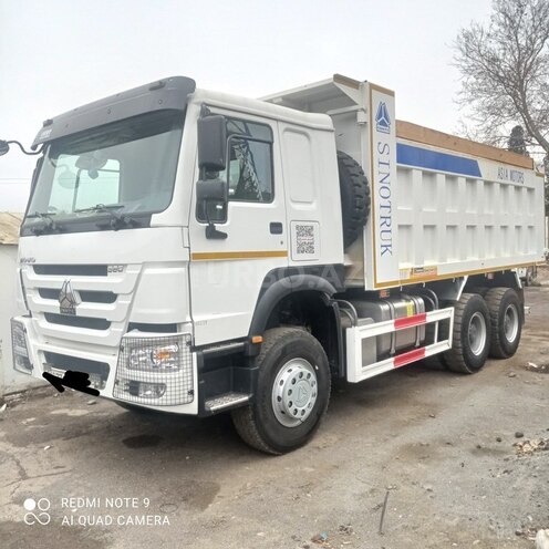 HOWO Sinotruk 2023, 56,000 km - 9.7 л - Gəncə