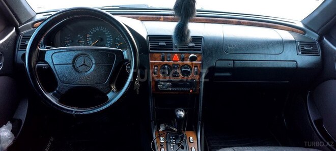 Mercedes C 240 1998, 393,000 km - 2.4 l - Bakı