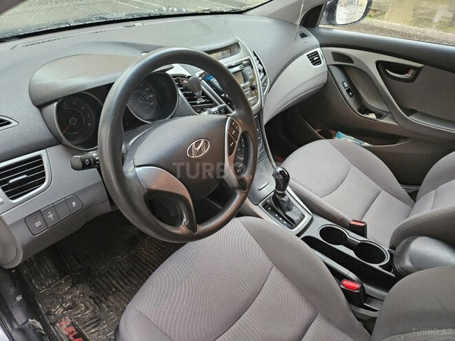 Hyundai Elantra 2015, 156,106 km - 1.8 l - Bakı