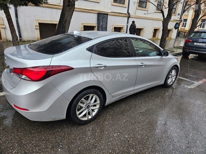 Hyundai Elantra 2015, 156,106 km - 1.8 l - Bakı