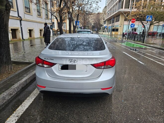 Hyundai Elantra 2015, 156,106 km - 1.8 l - Bakı