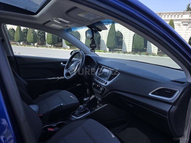 Hyundai Accent 2018, 286,463 km - 1.6 л - Gəncə