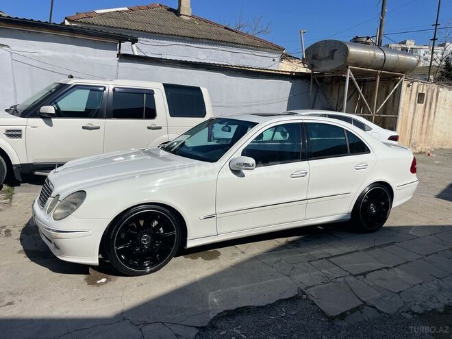 Mercedes E 240 2005, 268,892 km - 2.6 l - Bakı