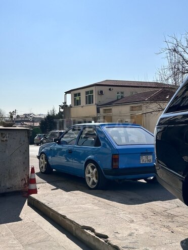 Opel  1980, 78,000 km - 1.5 l - Bakı
