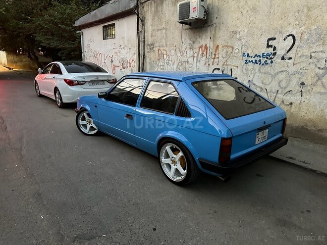 Opel  1980, 78,000 km - 1.5 l - Bakı