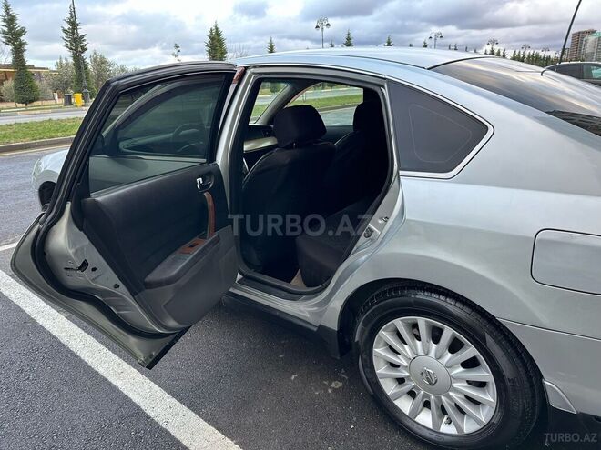 Nissan Teana 2004, 237,000 km - 2.3 л - Xırdalan
