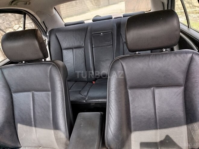 Mercedes E 220 d 1999, 411,000 km - 2.2 l - Astara