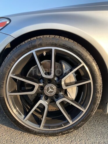 Mercedes C 300-8
