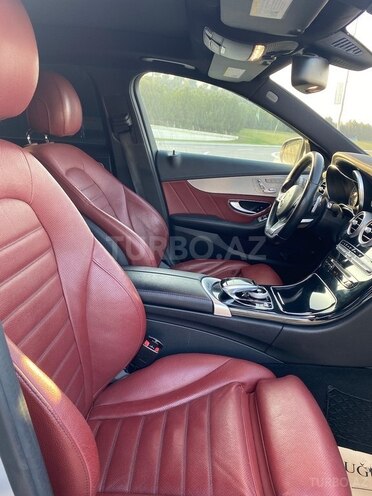Mercedes C 300-13