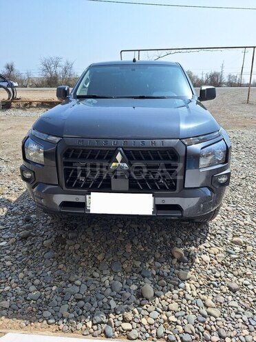 Mitsubishi L200 2024, 19,500 km - 2.4 л - Salyan