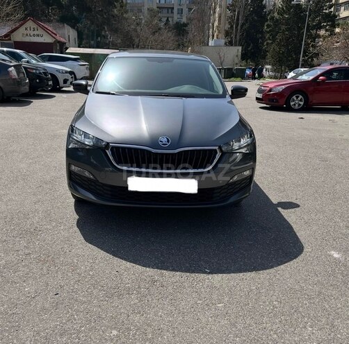 Skoda Rapid 2021, 58,200 km - 1.6 l - Bakı