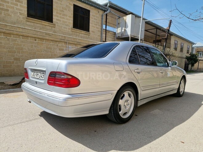 Mercedes E 240 1999, 277,000 km - 2.6 l - Şamaxı