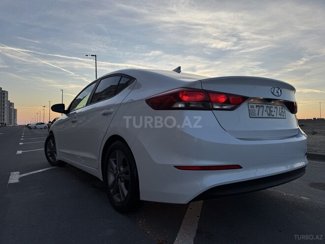 Hyundai Elantra 2017, 90,463 km - 2.0 l - Bakı