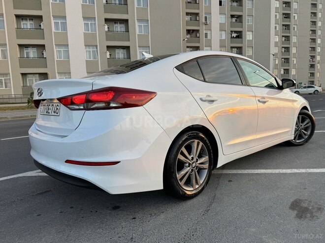 Hyundai Elantra 2017, 90,463 km - 2.0 l - Bakı