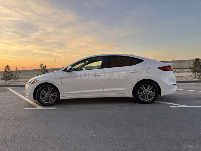 Hyundai Elantra 2017, 90,463 km - 2.0 l - Bakı
