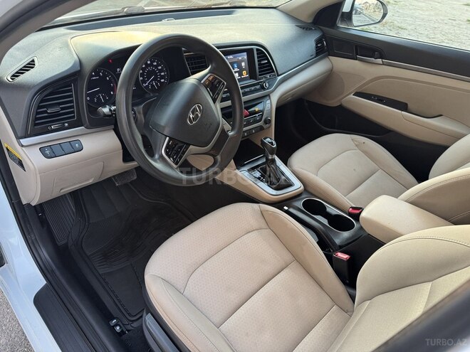 Hyundai Elantra 2017, 90,463 km - 2.0 l - Bakı