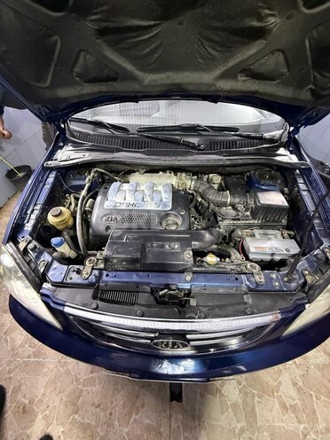Kia Carens 2004, 199,000 km - 2.0 l - Bakı